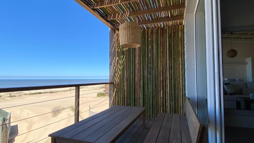 Ojos De La Viuda Apartment Punta Del Diablo Exterior photo